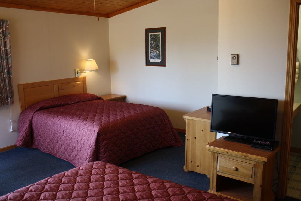 Superior Ridge Resort Motel Schroeder Exterior foto